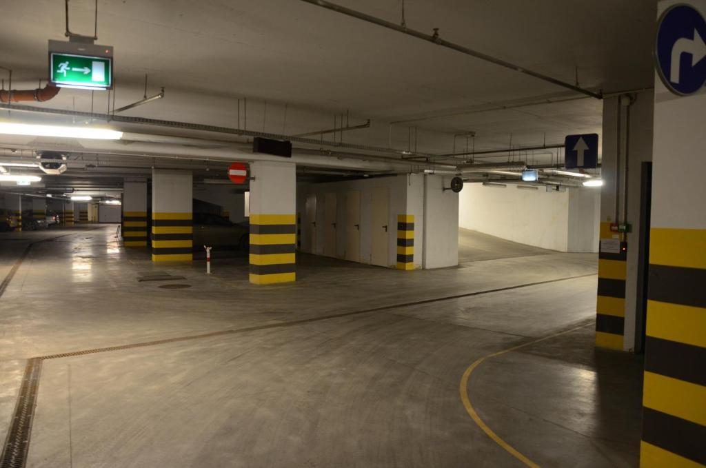 Angel City Center Krakow Aparthotel Екстериор снимка