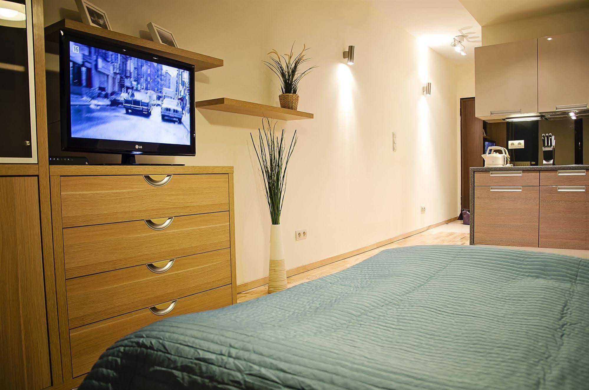 Angel City Center Krakow Aparthotel Екстериор снимка