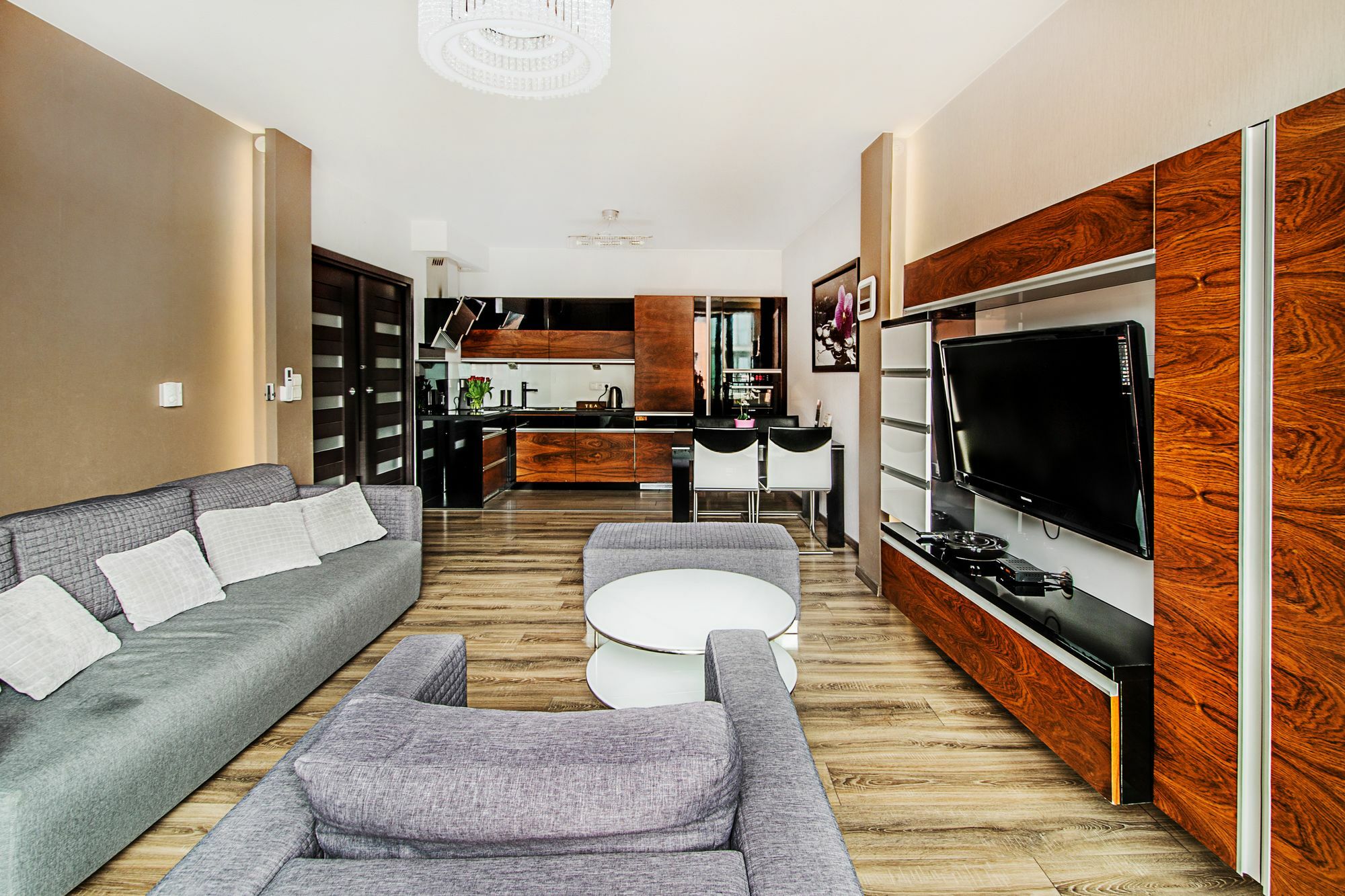 Angel City Center Krakow Aparthotel Екстериор снимка